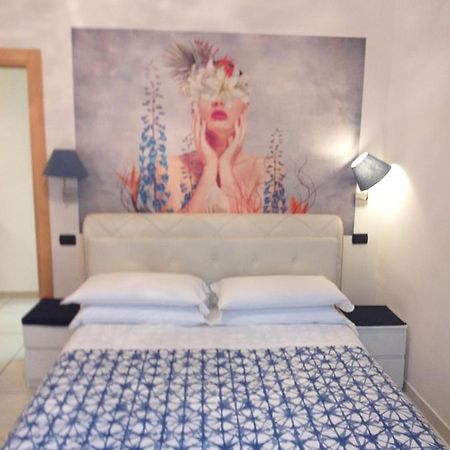 Beb Pantarei Bed & Breakfast Napoli Eksteriør bilde