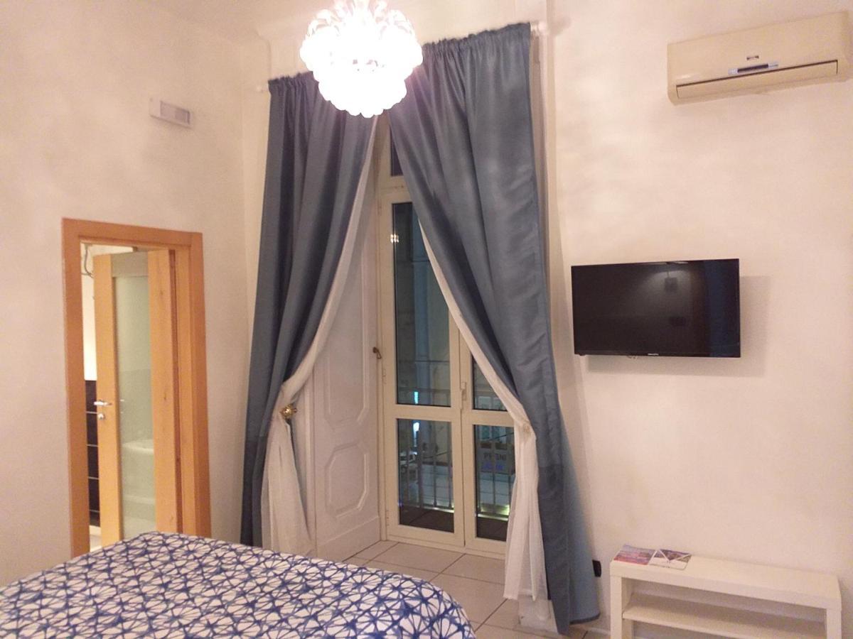 Beb Pantarei Bed & Breakfast Napoli Eksteriør bilde