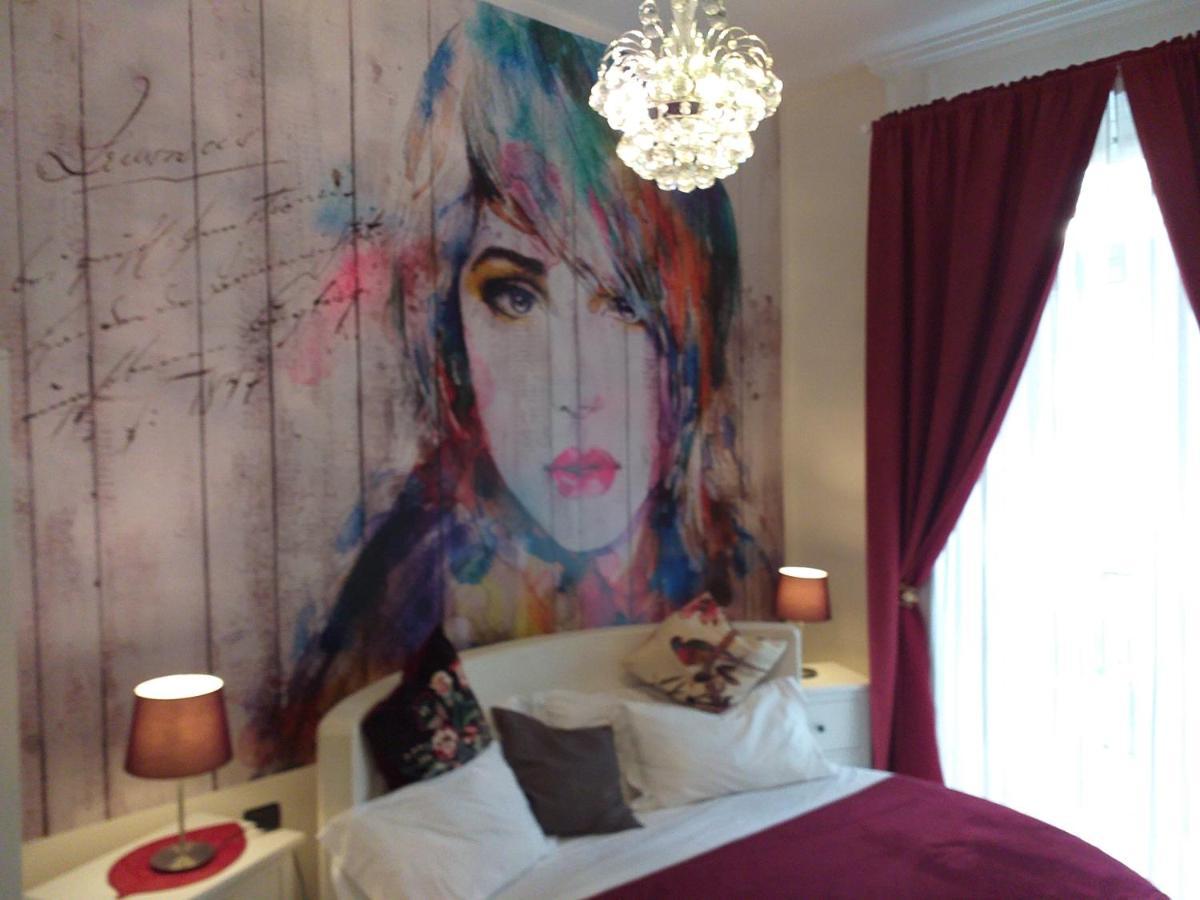Beb Pantarei Bed & Breakfast Napoli Rom bilde